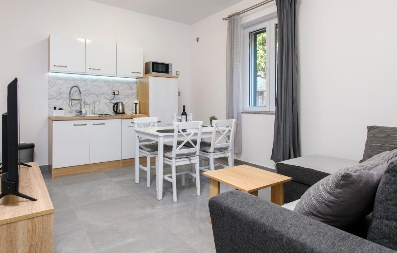 Apartment Delalle Сплит Экстерьер фото