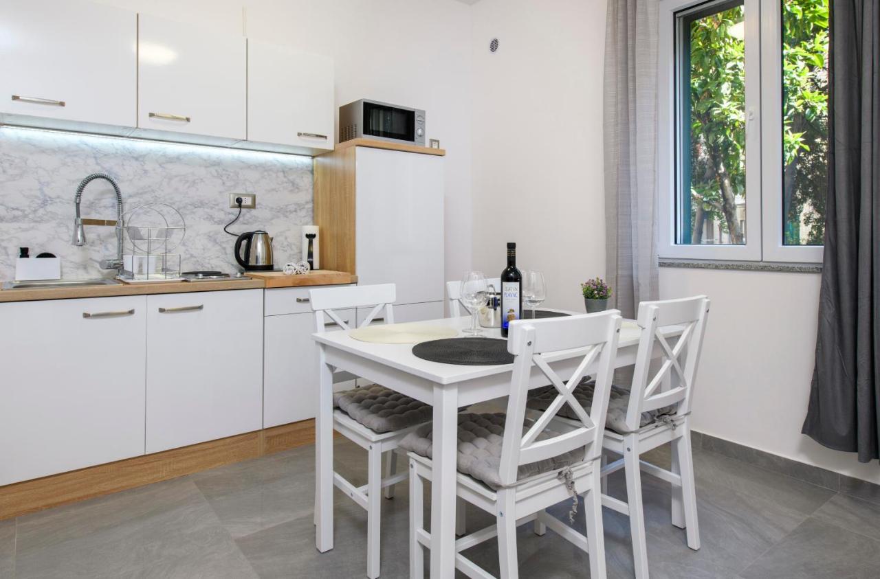 Apartment Delalle Сплит Экстерьер фото